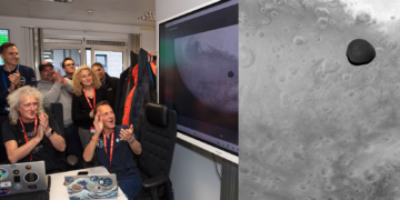 A sinistra, il team scientifico Hera dell'ESA, tra cui l'astrofisico e chitarrista Brian May a sinistra e il ricercatore principale Patrick Michel, presso il centro ESOC dell'ESA durante l'arrivo delle immagini del flyby di Hera. A destra, una delle immagini. Credits: ESA/Max Alexander